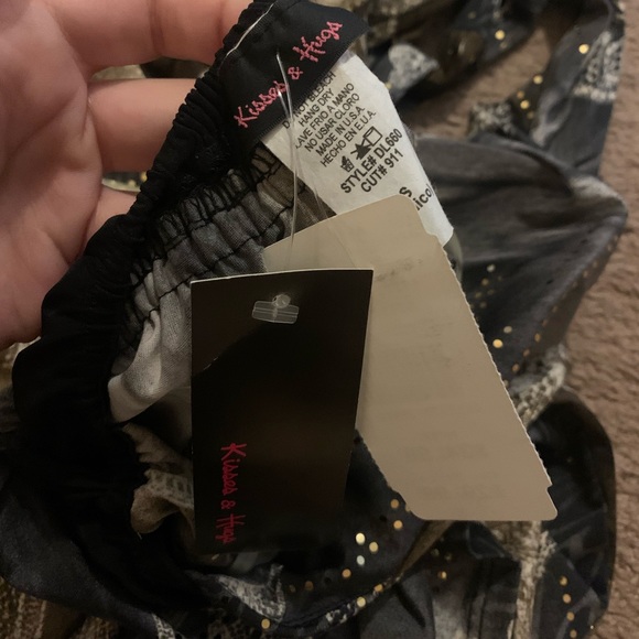 NWT! Gorgeous summer dress. - Picture 5 of 5